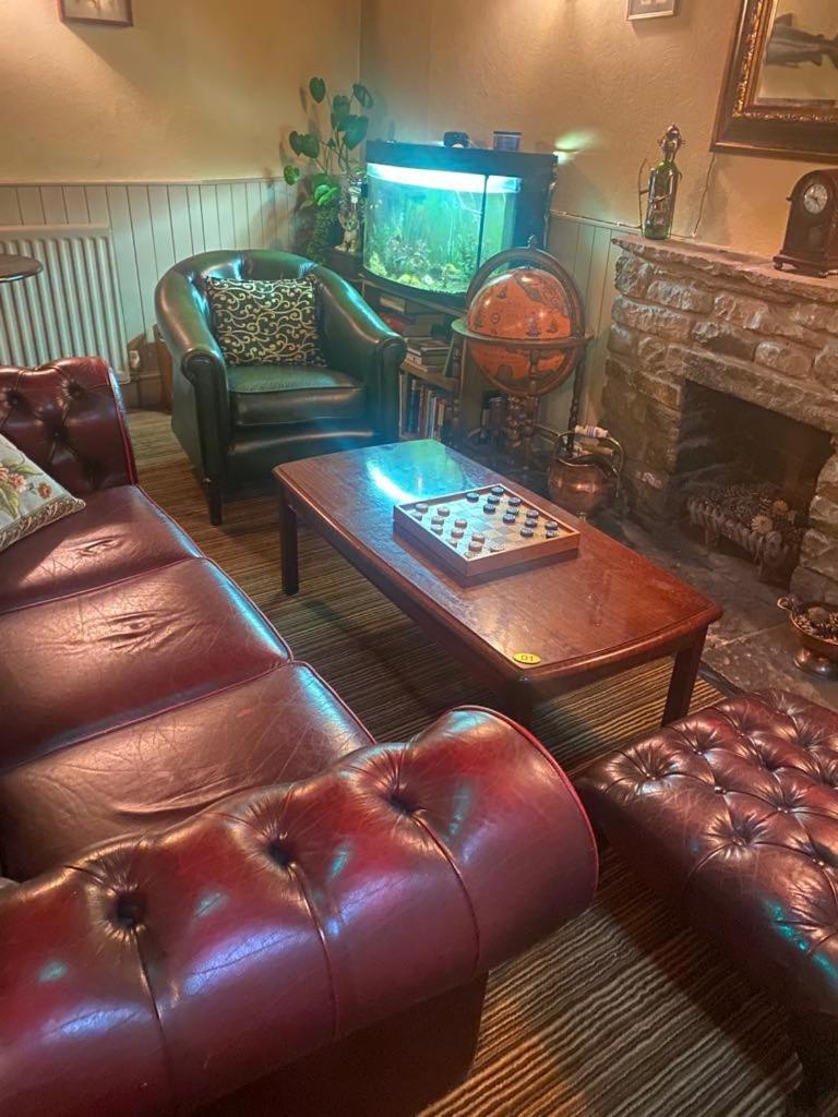 The Bridge Inn Reeth Extérieur photo