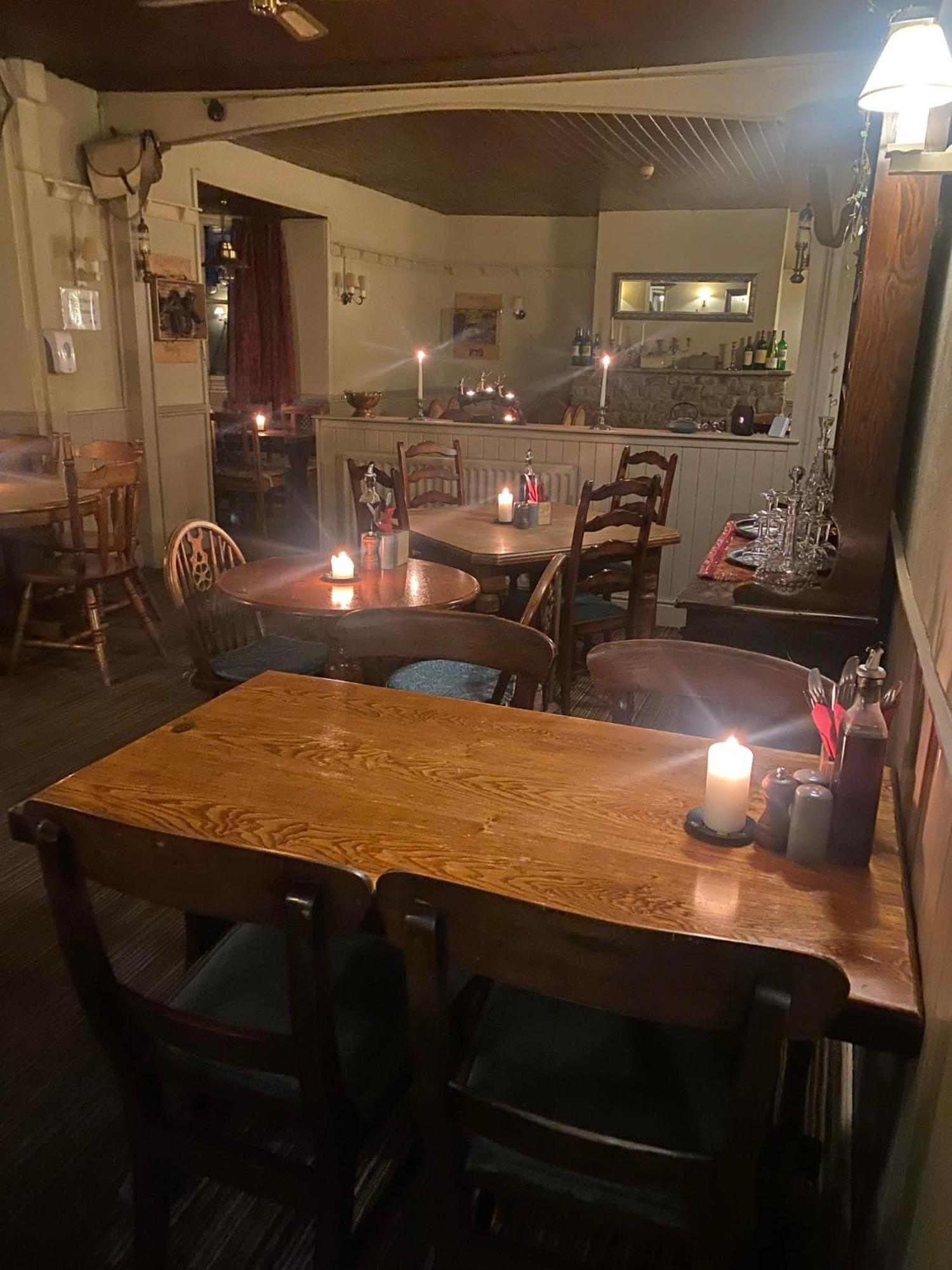 The Bridge Inn Reeth Extérieur photo